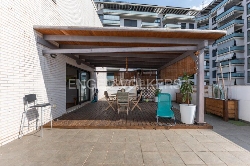 Foto 9c60cf07-84ff-4fa9-9a4d-202f0f3657b3. Apartament amb calefacció aparcament piscina a Doctor Palos - Alto Palancia Sagunt