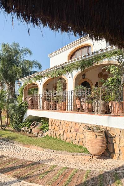 Foto 01bf7a8b-c23c-4aaa-9903-aac0e03c1245. Alquiler casa encantadora villa en jávea para alquiler anual en Xàbia