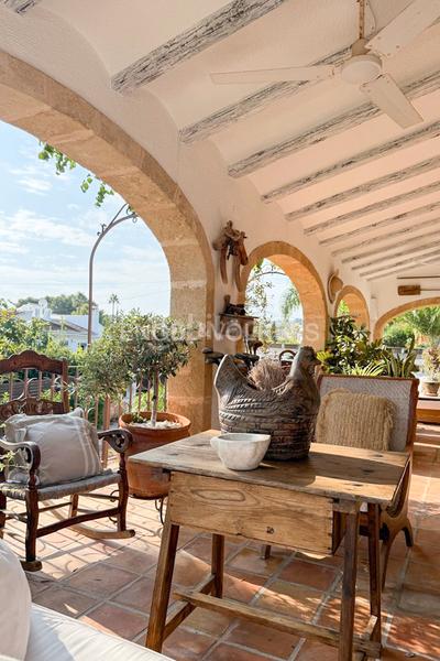 Foto 3a40e3cf-7f0a-4703-841f-c964f26c88e2. Alquiler casa encantadora villa en jávea para alquiler anual en Xàbia