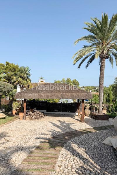 Foto 6cfee294-c950-4534-b99a-8b3af0cb66cf. Alquiler casa encantadora villa en jávea para alquiler anual en Xàbia