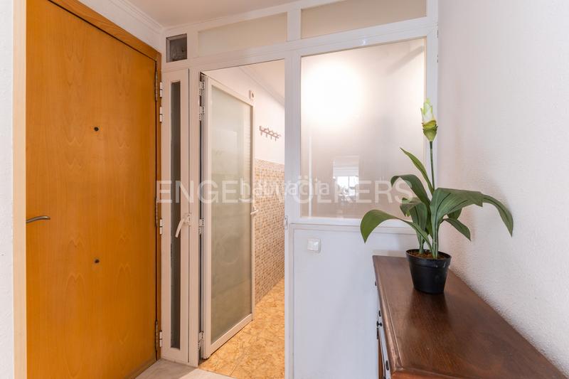 Foto 827817f1-2b56-4ea3-8a59-7b2b20aaae40. Apartamento luminosa propiedad con vistas despejadas en Valencia