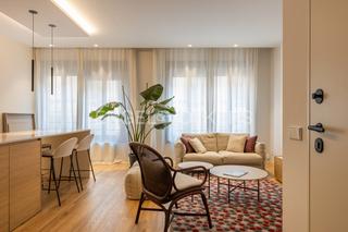 Apartamento  Periodista azzati. Vivienda junto a plaza del ayuntamiento