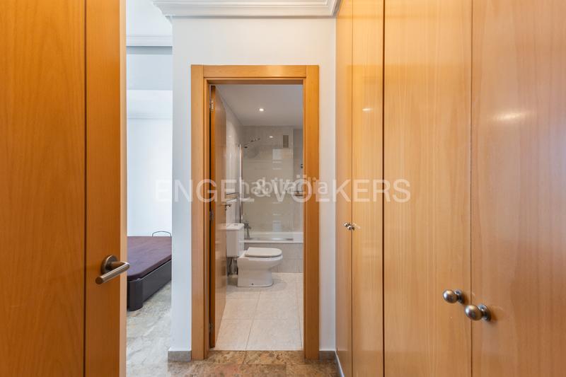 Foto 4c29ad72-413e-4607-b091-bf84c0537bea. Alquiler apartamento amplio piso sin amueblar en Tormos en Valencia