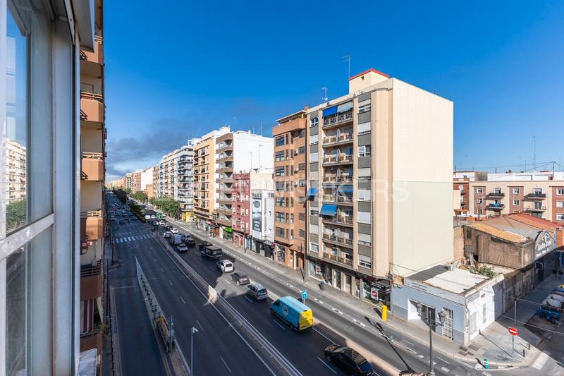 Foto 95615c28-2e77-44b6-ac6b-522833af7d00. Alquiler apartamento amplio piso sin amueblar en Tormos en Valencia