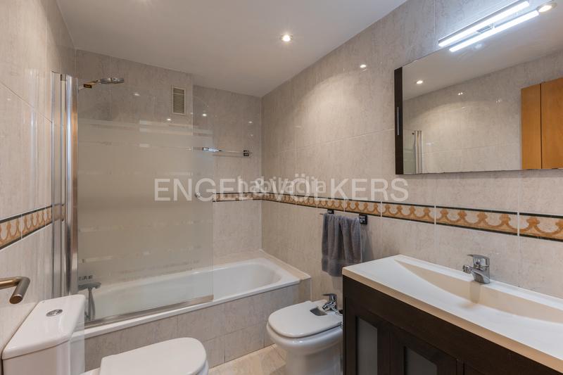 Foto d86237ef-d39c-4d65-84a5-124dc1b0592f. Alquiler apartamento amplio piso sin amueblar en Tormos en Valencia