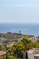Maison à Centro Ciudad. Traditional villa with sea and lighthouse views in balcón al mar