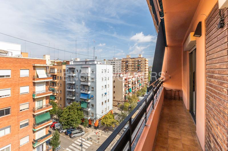 Foto 00f40bd8-bb2a-4e2b-8de8-c9869b068199. Lloguer apartament amb calefacció a L´Amistat Valencia