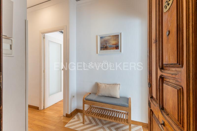 Foto f210d41c-8266-42fc-b4df-f127e36bd788. Location appartement avec chauffage dans Russafa Valencia