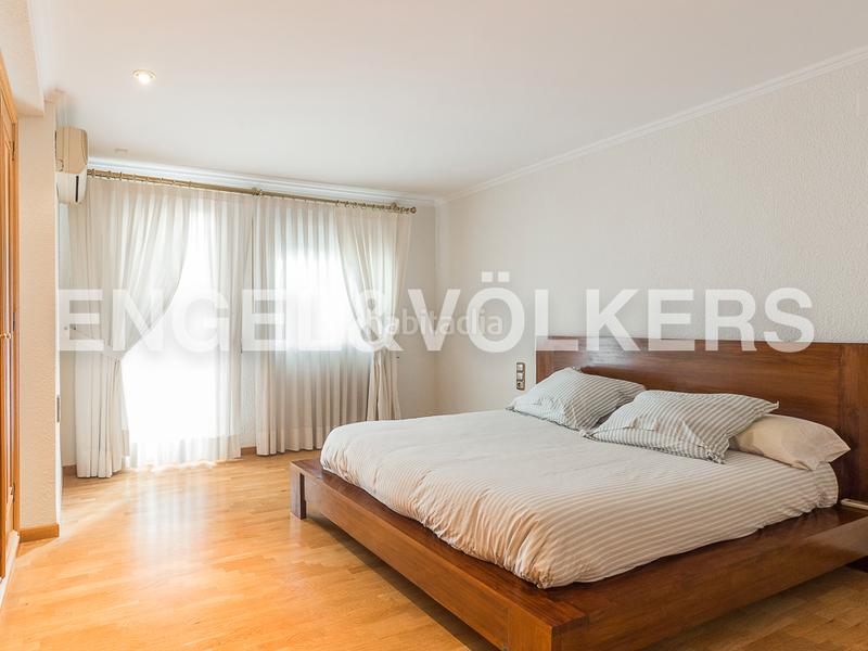 Foto 3e3ffa60-d229-4e1a-8e3b-22526e917b40. Alquiler apartamento magnífico piso amplio y luminoso en benicalap en Valencia