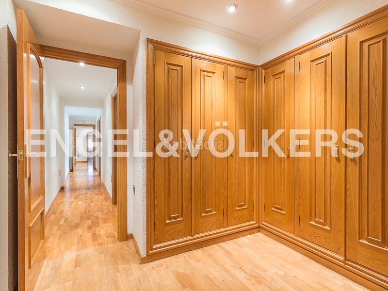 Foto 578431c2-f634-460e-b853-5eb77fc6a849. Alquiler apartamento magnífico piso amplio y luminoso en benicalap en Valencia