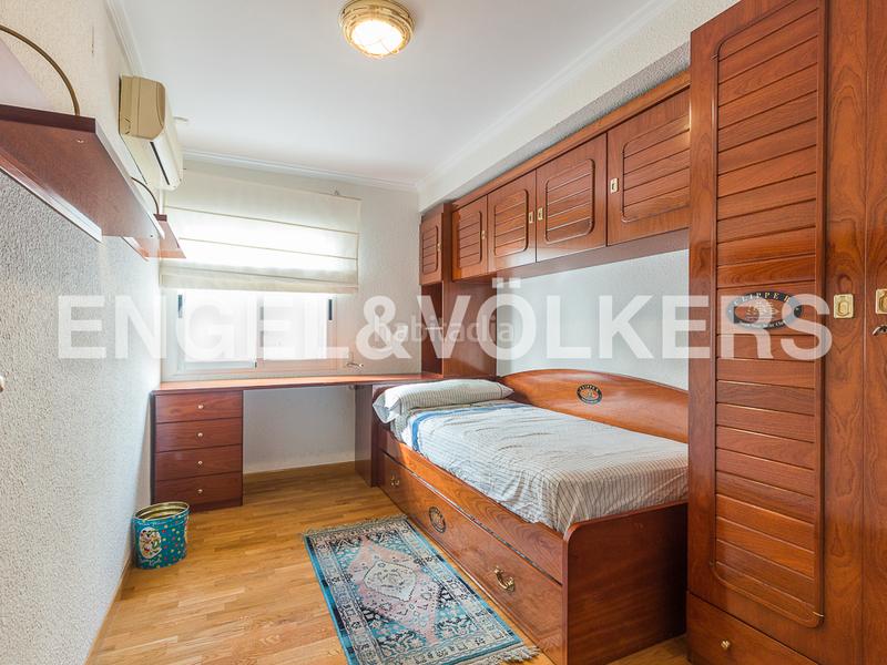 Foto 9074fbcb-642d-4fa1-bfc2-90f5be33c2db. Alquiler apartamento magnífico piso amplio y luminoso en benicalap en Valencia