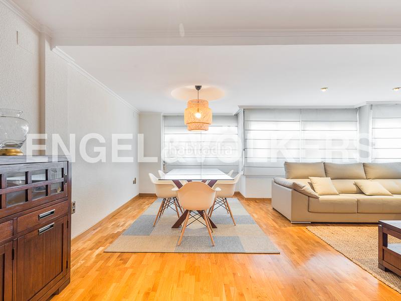 Foto 982f90b4-2d4b-4f7a-859c-a87cdaa7d7cb. Alquiler apartamento magnífico piso amplio y luminoso en benicalap en Valencia