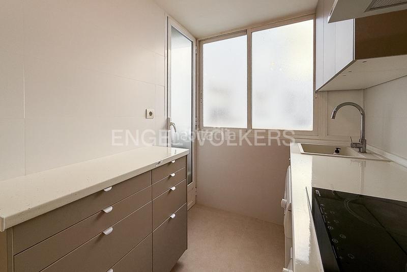 Foto b1c96ce0-eb32-49cf-b524-b19b2f4e9543. Location appartement avec chauffage dans El Grau Valencia