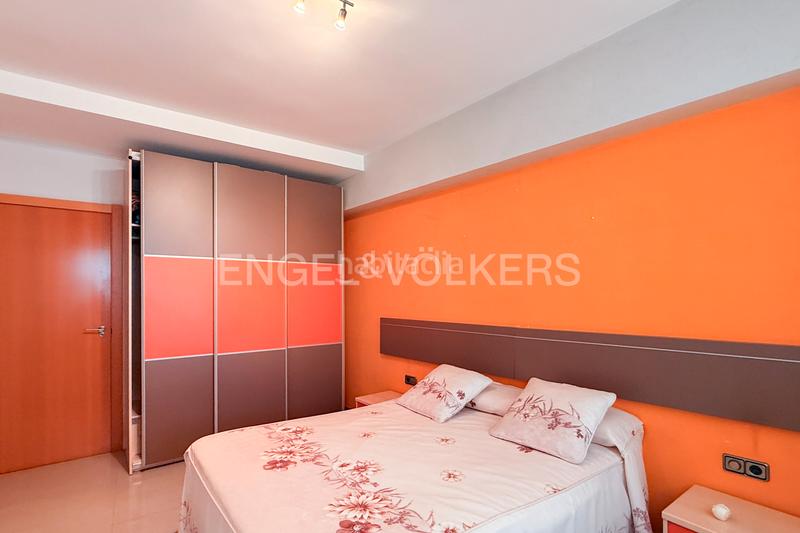 Foto 8d65ac5c-2971-4c71-94ce-540e0b4c12d2. Alquiler apartamento encantador piso con vistas al mar en Cullera
