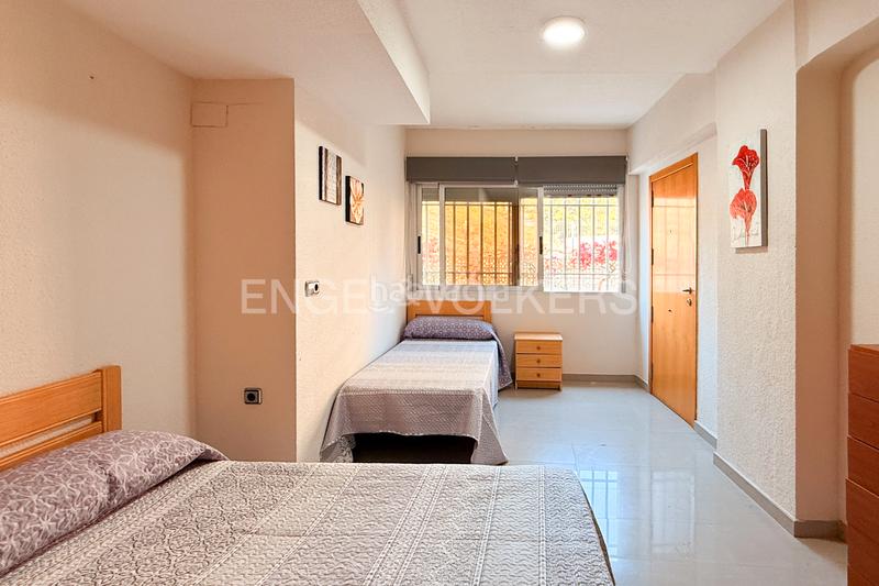 Foto f410dea4-4a79-4695-893a-4a2ee143412e. Alquiler apartamento encantador piso con vistas al mar en Cullera