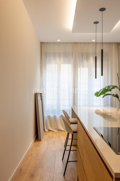 Foto 8b647ffa-9ae9-4020-8aba-35c2254f97c3. Alquiler apartamento exclusivo apartamento lujo urbano y elegancia histórica en pleno corazón de la ciudad en Valencia