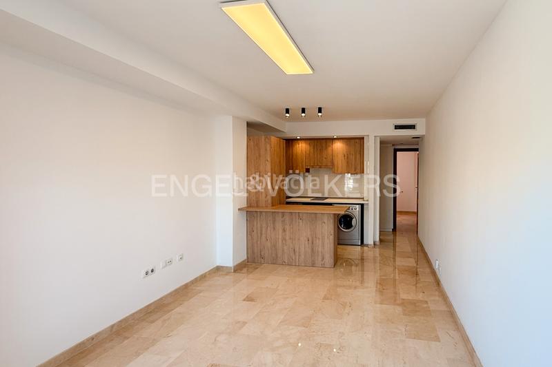 Foto a9c54943-5ad3-4f07-bd92-b077fb24dce4. Alquiler apartamento encantador piso con parking en campanar en Valencia