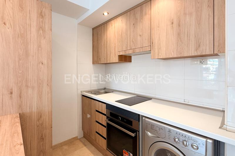 Foto e8e2dc6f-c064-41ad-9dac-220fcc5b1e11. Lloguer apartament amb calefacció aparcament a La Seu Valencia