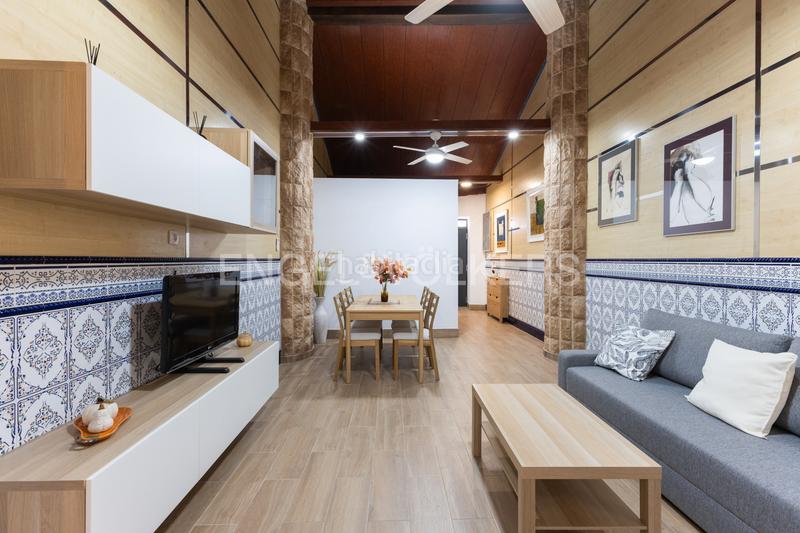 Foto 63de8a9a-f750-4a5d-b31f-16a60d9730f9. Affitto casa con riscaldamento in Barrio Benicalap Valencia