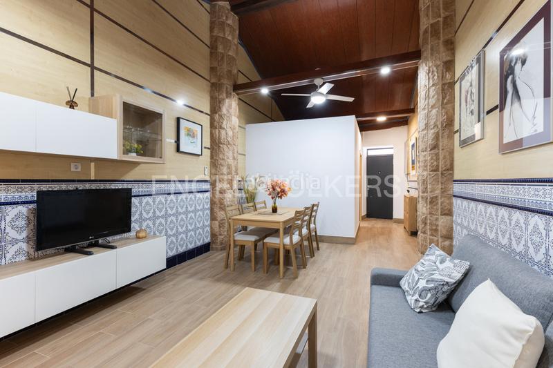 Foto 4fa9e88f-8c43-4bd4-b380-cbfdd8789ec3. Rent house with heating in Barrio Benicalap Valencia