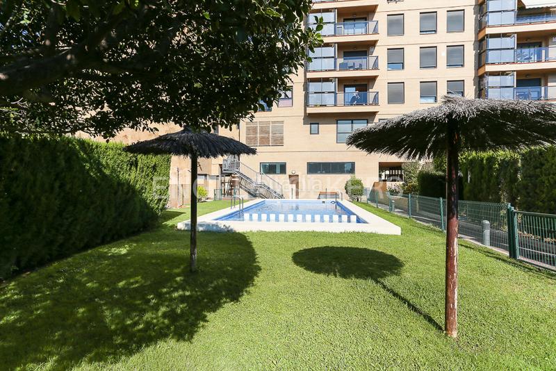 Foto 58756a64-5e98-4491-bda7-db206c5a2bb2. Affitto piccolo appartamento con riscaldamento parcheggio piscina in Valencia