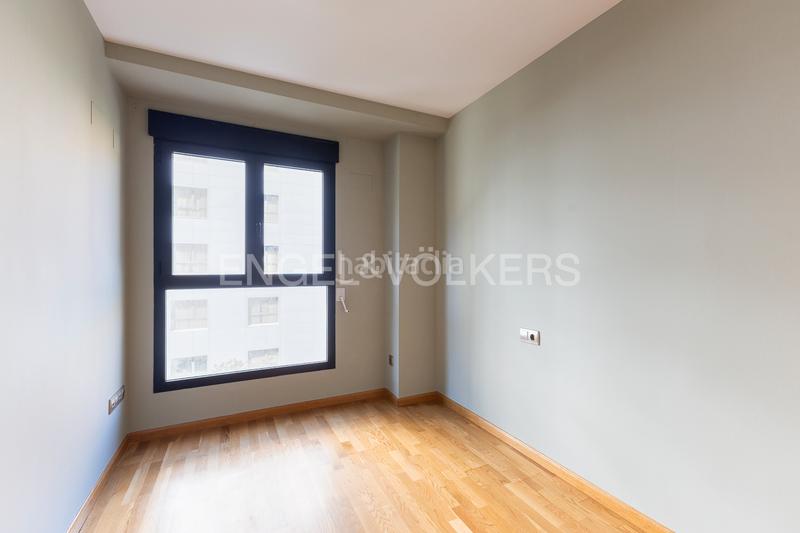 Foto 3e3761fa-0128-4e03-9468-f8c697b23f98. Lloguer apartament amb calefacció aparcament piscina a Valencia