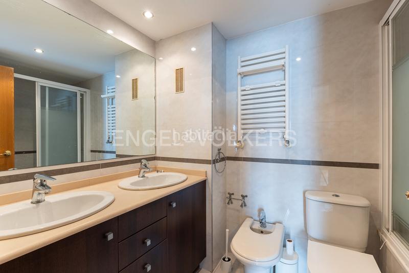 Foto 489b9618-21a5-4de3-8f7d-834e8712ad39. Miete appartement mit heizung parking pool in Penya-Roja - Avda. Francia Valencia