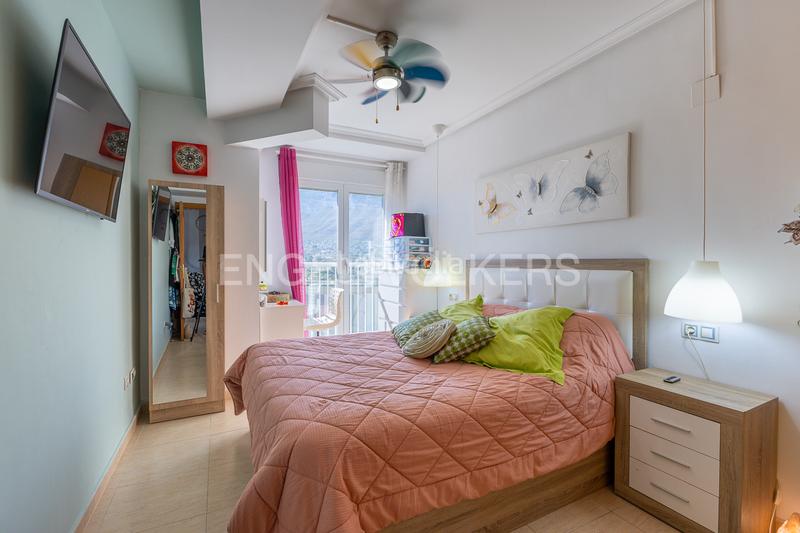 Foto 40ab2d47-dac4-4147-8668-6255ca2bdc14. Apartamento exclusivo dúplex con vistas panorámicas al montgó en Dénia