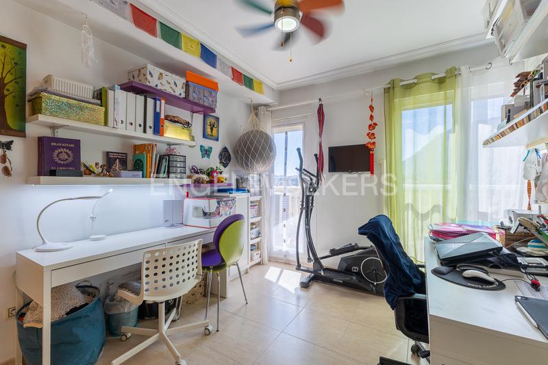 Foto dec8b884-4ebc-4500-93ff-a63108c14037. Apartamento exclusivo dúplex con vistas panorámicas al montgó en Dénia