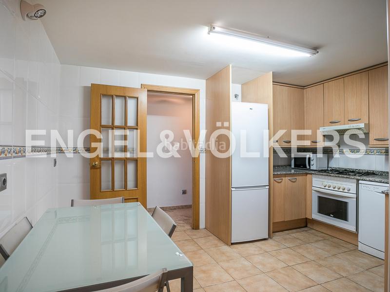Foto 93c23134-e7cc-45b9-a7a3-6a2a2de298ab. Miete dachwohnung mit heizung parking pool in Penya-Roja - Avda. Francia Valencia