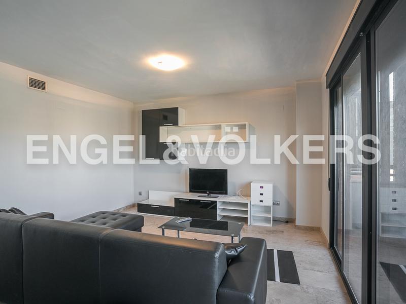 Foto b0200d0d-da8c-420b-8347-a920e4d606c7. Miete dachwohnung mit heizung parking pool in Penya-Roja - Avda. Francia Valencia