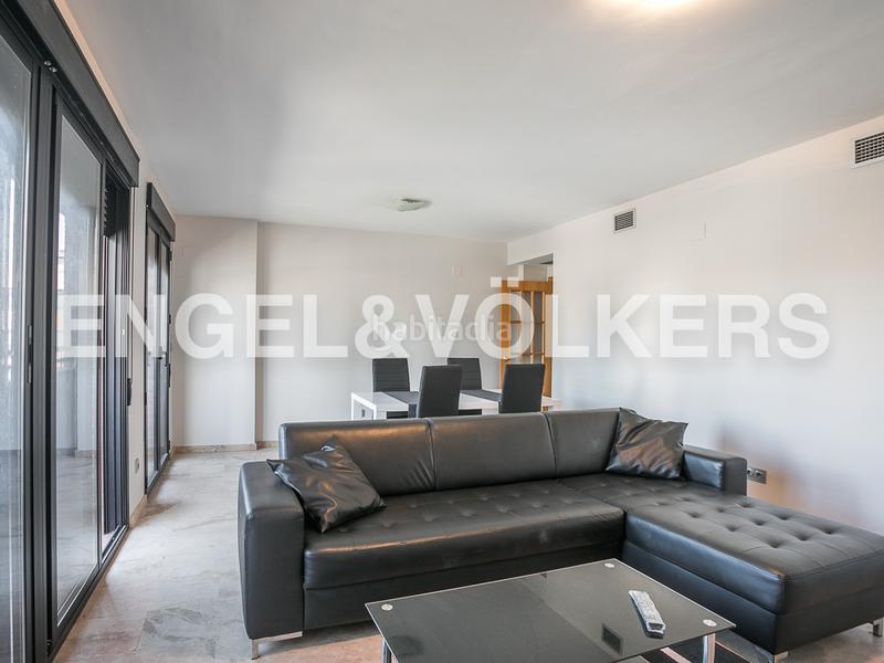 Foto b200763f-fa49-42bb-9a92-99346933938e. Miete dachwohnung mit heizung parking pool in Penya-Roja - Avda. Francia Valencia