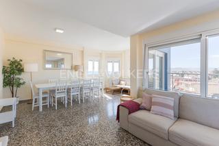Apartment in Bega de Mar. Magnífico apartamento a la venta en sol, mar y naranjos