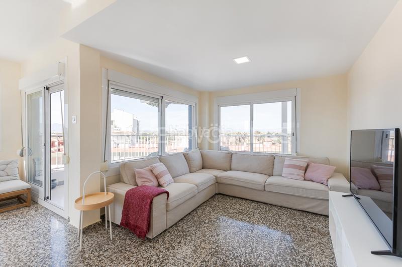 Foto bbc15dad-ee5b-48d9-aab7-f5ba55d409a5. Apartamento magnífico apartamento a la venta en sol, mar y naranjos en Sueca
