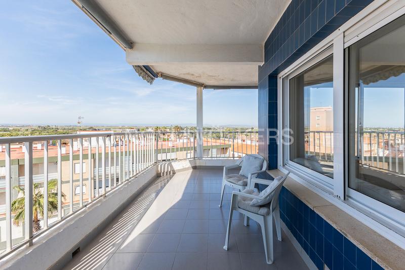 Foto e66f7043-e5cc-4ae8-aa8c-2363f1fa5f3b. Apartamento magnífico apartamento a la venta en sol, mar y naranjos en Sueca