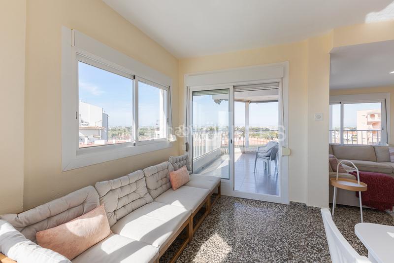 Foto feaf5f6f-158d-44fd-9322-bf353011488d. Apartamento magnífico apartamento a la venta en sol, mar y naranjos en Sueca