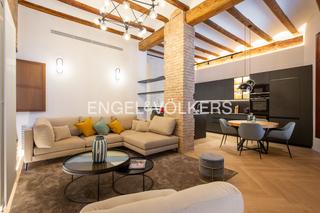 Lloguer Apartament a El Mercat. Piso lujo de 3 habitaciones en centro de valencia