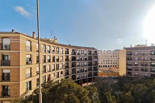 Lloguer Apartament a Zona Avenida al Vedat. Luminoso y amplio piso en torrent