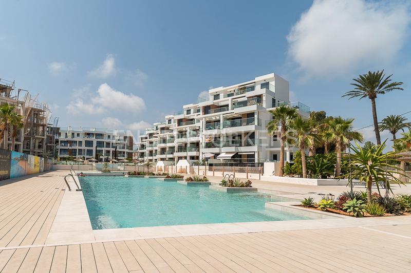 Foto 2441e175-8fe4-4aaa-ae4f-7a5d95a80014. Lloguer apartament amb calefacció aparcament piscina a Dénia