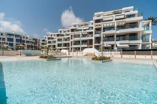 Lloguer Apartament a L'Almadrava - L'Estanyó. Bajo de obra nueva en residencial de lujo en denia