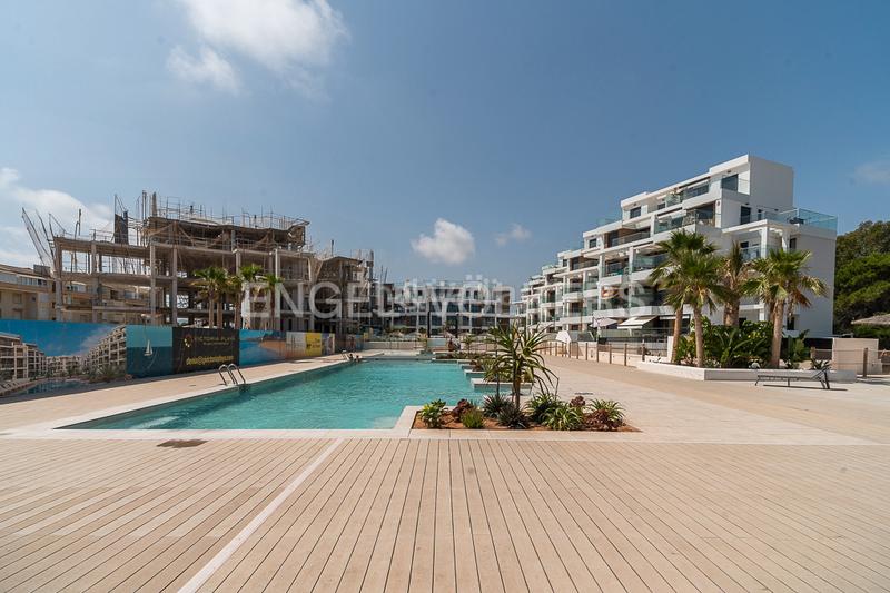 Foto 3bb33d58-895c-4c5c-93ec-2161dabf0c73. Lloguer apartament amb calefacció aparcament piscina a Dénia