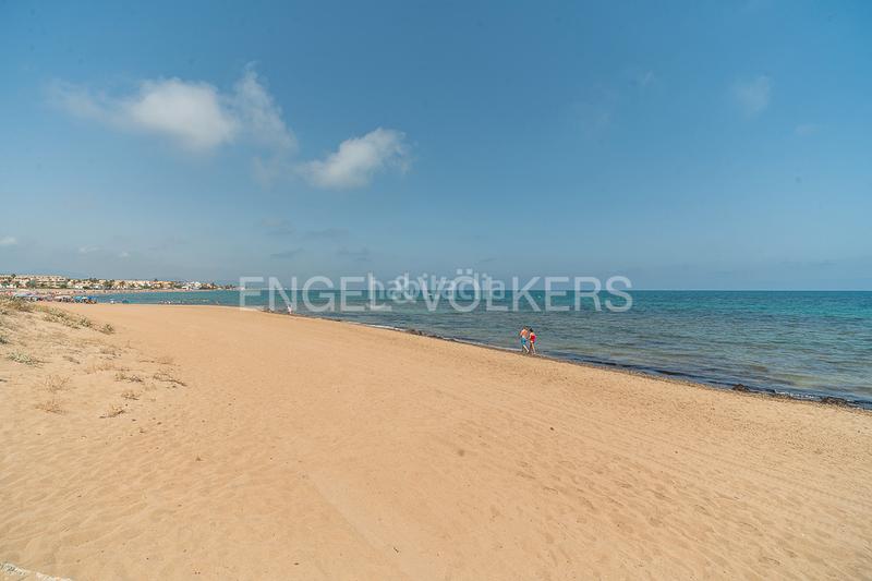 Foto 5309b8b6-379c-4a76-8170-491ecdd2dc92. Lloguer apartament amb calefacció aparcament piscina a Dénia