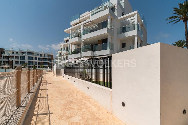 Foto 93f657ff-b775-43dd-a0fb-90dc92b59d45. Lloguer apartament amb calefacció aparcament piscina a Dénia