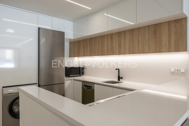 Foto b2806461-ffe5-4463-9dfa-b47b5e70c01a. Lloguer apartament amb calefacció aparcament piscina a Dénia