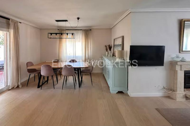 Foto 34eea1b1-2279-41c8-913a-dd483ec46392. Location maison avec chauffage parking piscine dans Pobla de Vallbona (la)