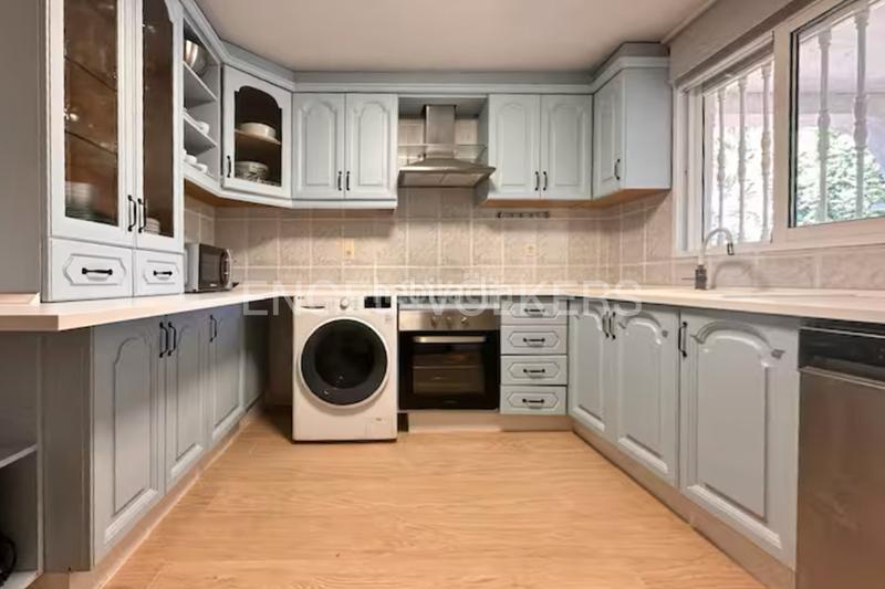 Foto 12fd36e1-c9ee-4796-b375-df56fe76fbde. Miete haus mit heizung parking pool in Núcleo Urbano Pobla de Vallbona (la)