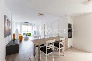 Rent Apartment in Las Islas. Vivienda reformada con terraza en una de las mejores zonas de pu