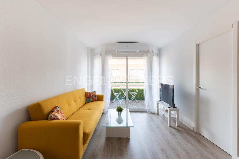 Foto 6acc4d5d-c9af-4fa1-a96d-4656c235df97. Lloguer apartament amb calefacció a Las Islas Sagunt
