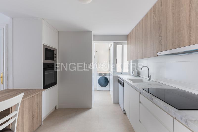 Foto df615337-c06b-41eb-a215-8fb8722d3828. Lloguer apartament amb calefacció a Las Islas Sagunt
