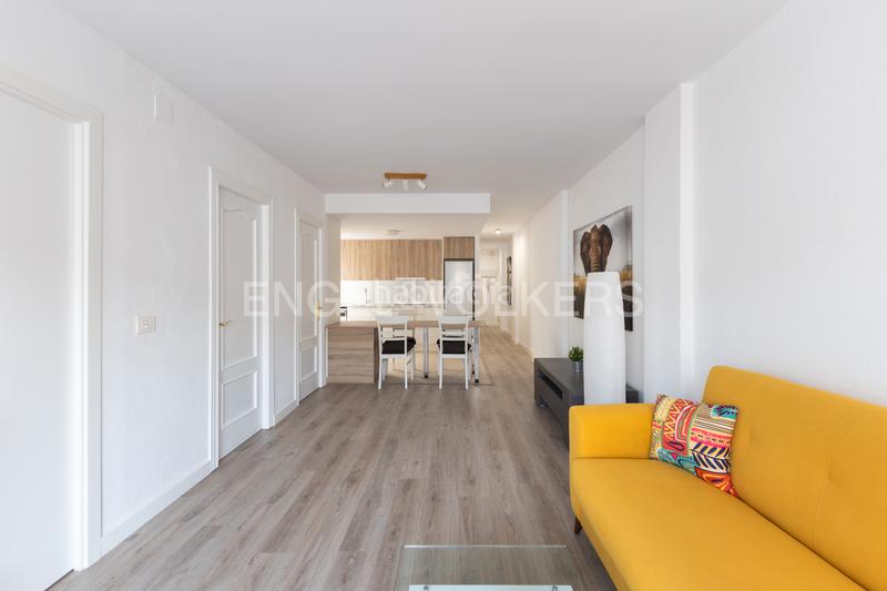 Foto fa8f5fc0-7d1d-4167-9d96-513ab83572c7. Lloguer apartament amb calefacció a Las Islas Sagunt